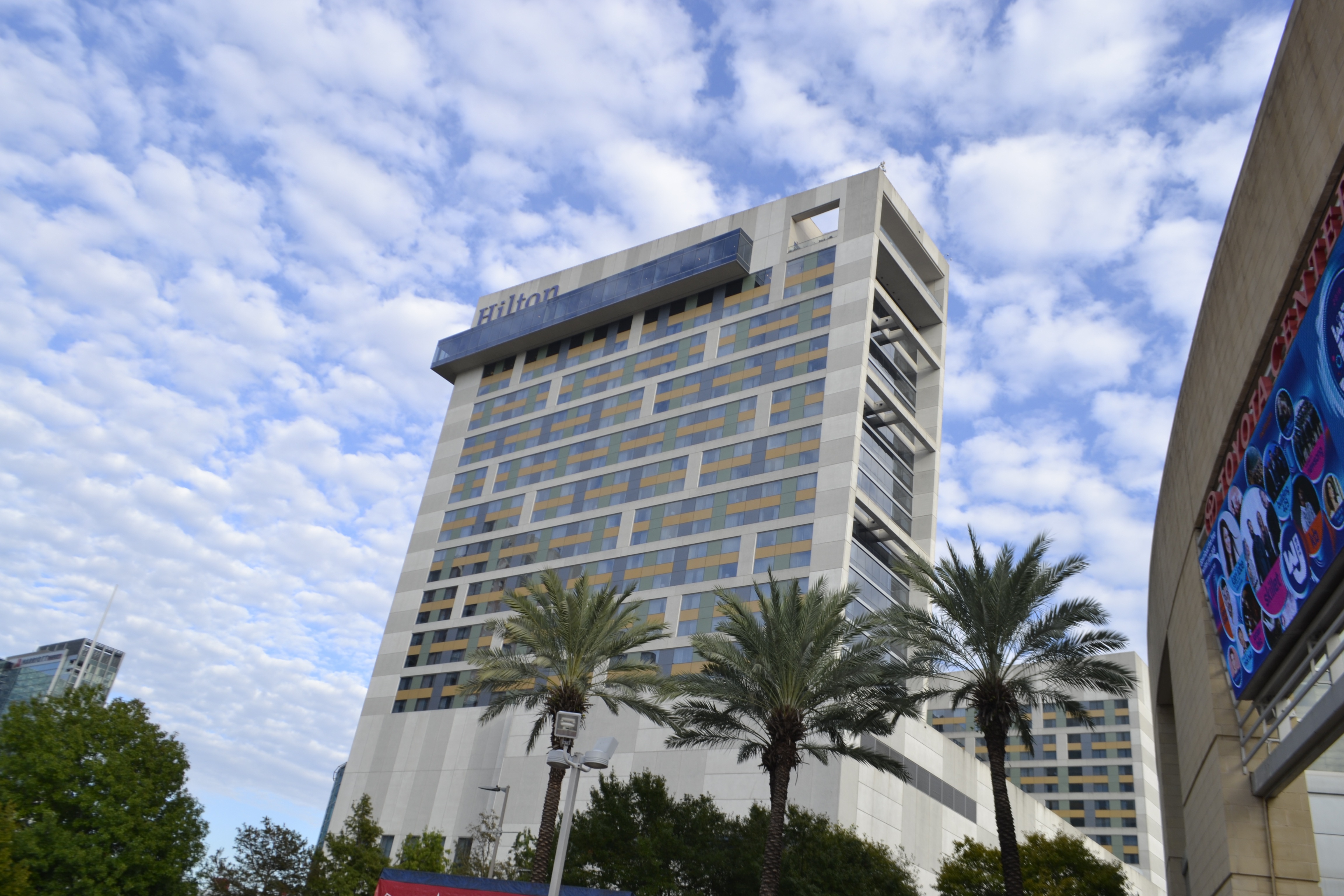 Hilton Honors Buy Points 100% Bonus Promotion